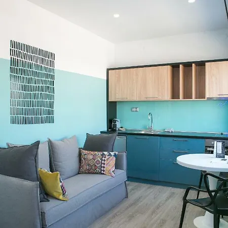 Mazi7thfloor #1 Апартаменты *