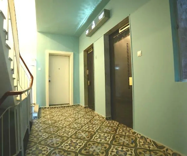 شقة Mazi7thfloor #1 *