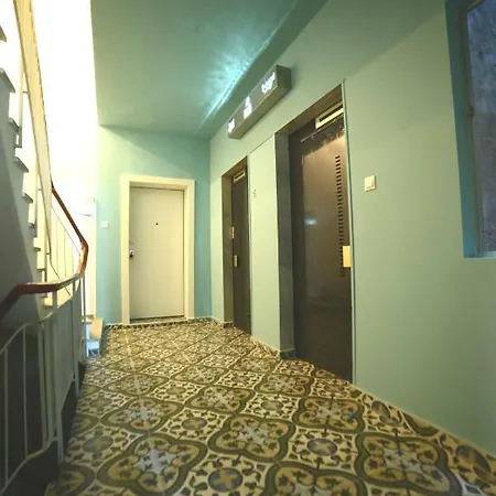 Apartment Mazi7thfloor #1 *